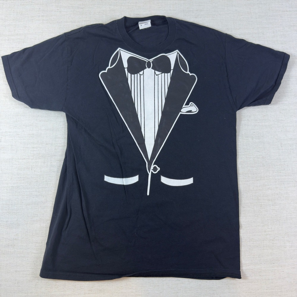 Fruit of the Loom Tuxedo Graphic T-Shirt Mens Medium Black Bow Tie Novelty Tee